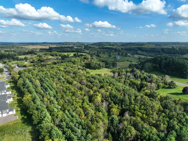 $381,000 | 1905 Dairyland Road, Menomonie, WI 54751