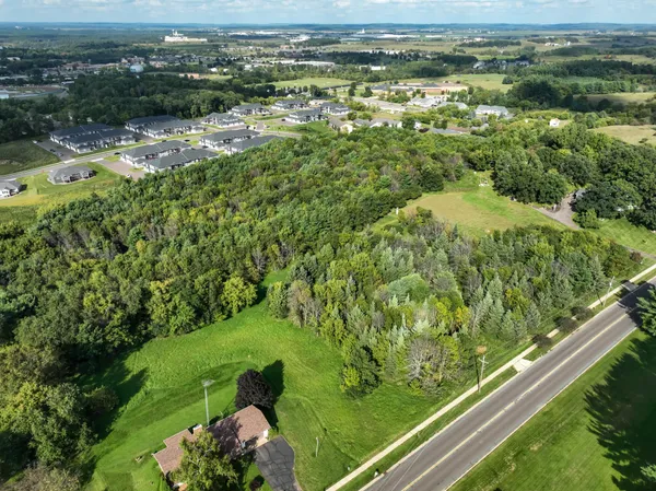 $381,000 | 1905 Dairyland Road, Menomonie, WI 54751