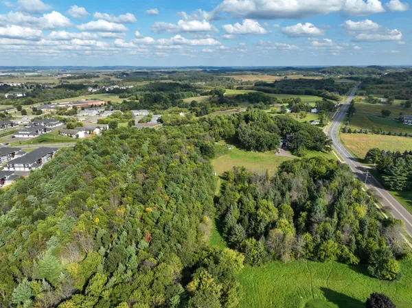 $381,000 | 1905 Dairyland Road, Menomonie, WI 54751