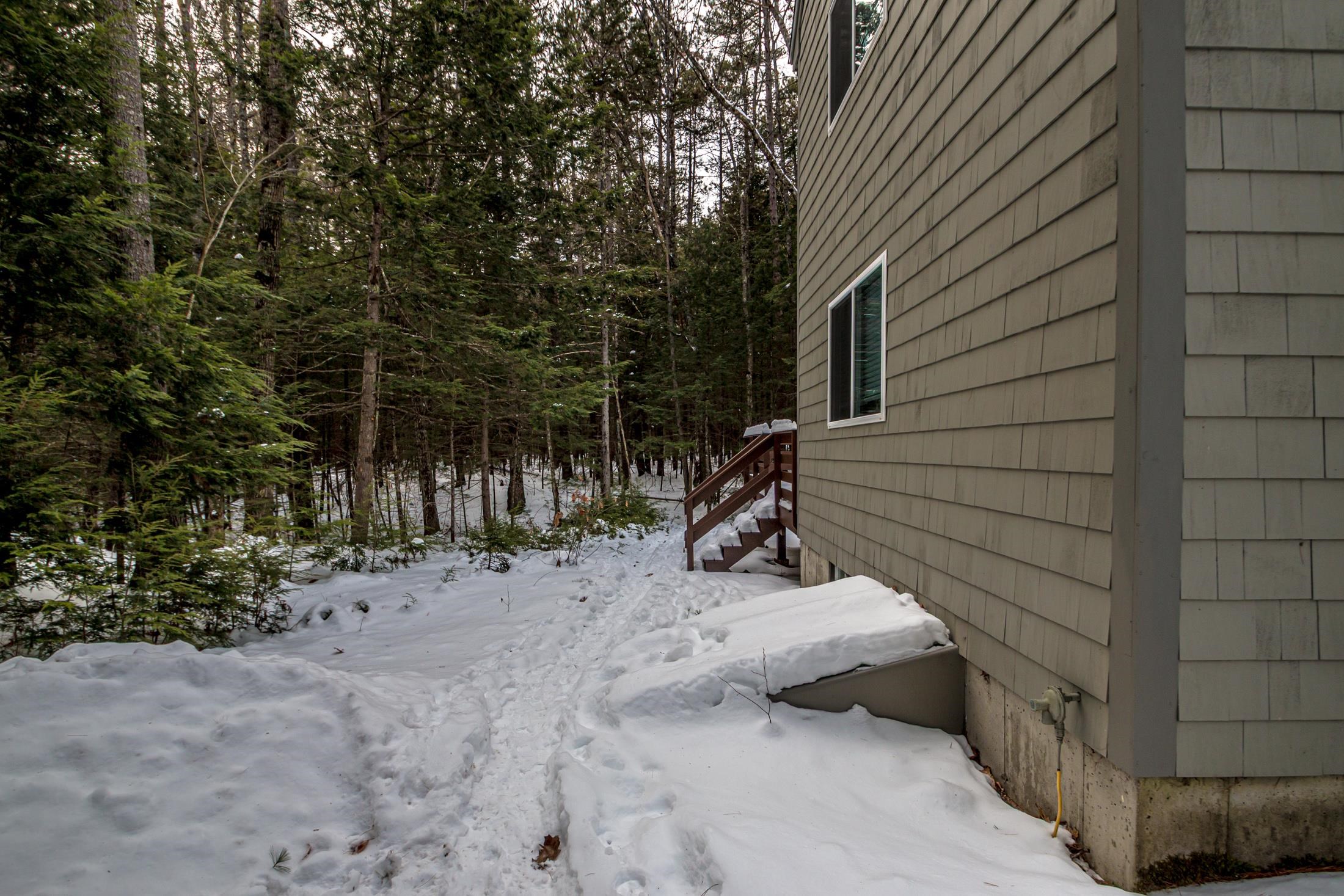 89 Nearledge Road, Unit 10 Conway, NH 03860 - Photo 38 of 41