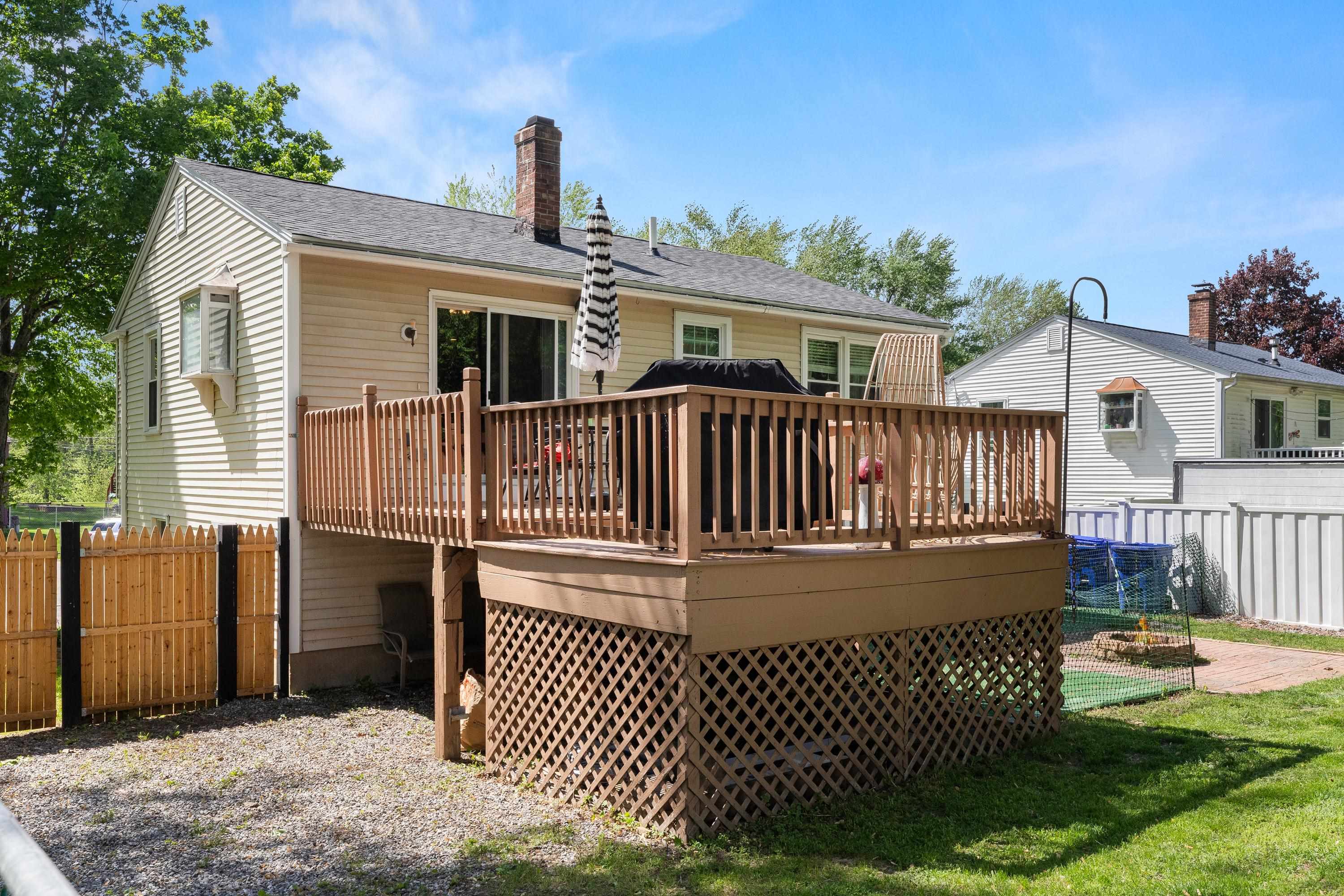 244 River Bank Road Manchester, NH 03103 - Photo 21 of 27 Gallery Image 21