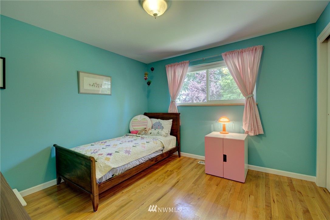 11328 Southeast 180th Place Renton, WA 98055 - Photo 14 of 25 Gallery Image 14