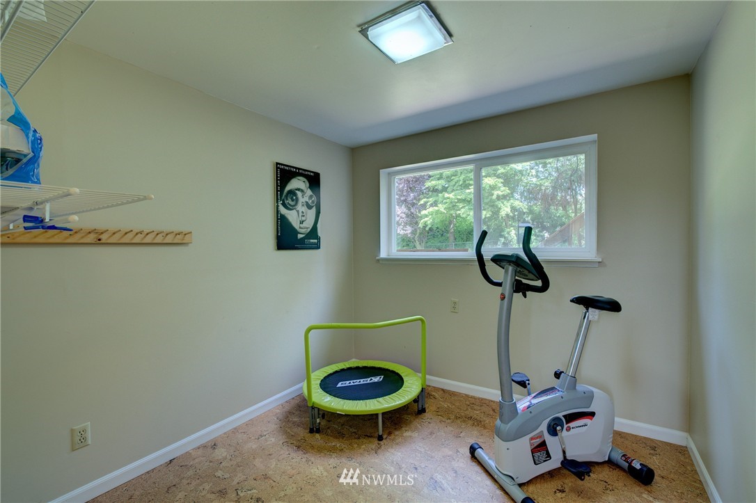 11328 Southeast 180th Place Renton, WA 98055 - Photo 20 of 25 Gallery Image 20
