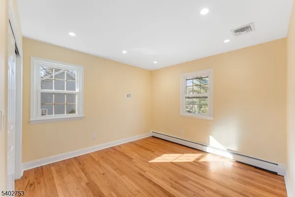 $5,500 | 850 Valley Road, Watchung, NJ 07069