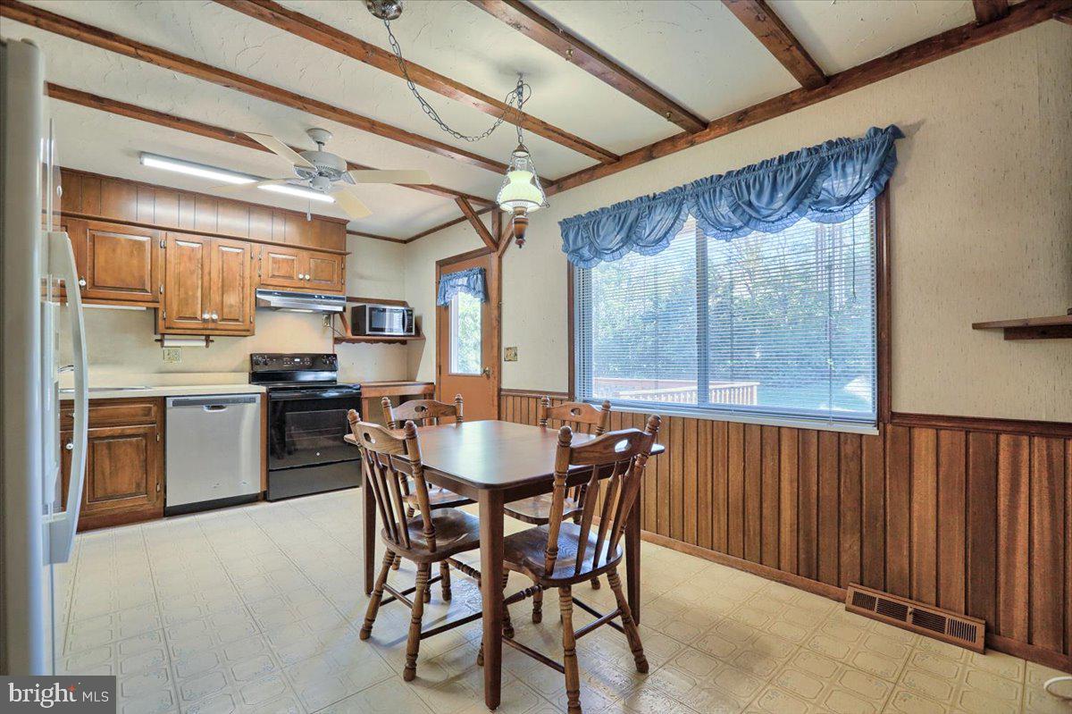 121 Joseph Road Lancaster, PA 17603 - Photo 10 of 31 Gallery Image 10