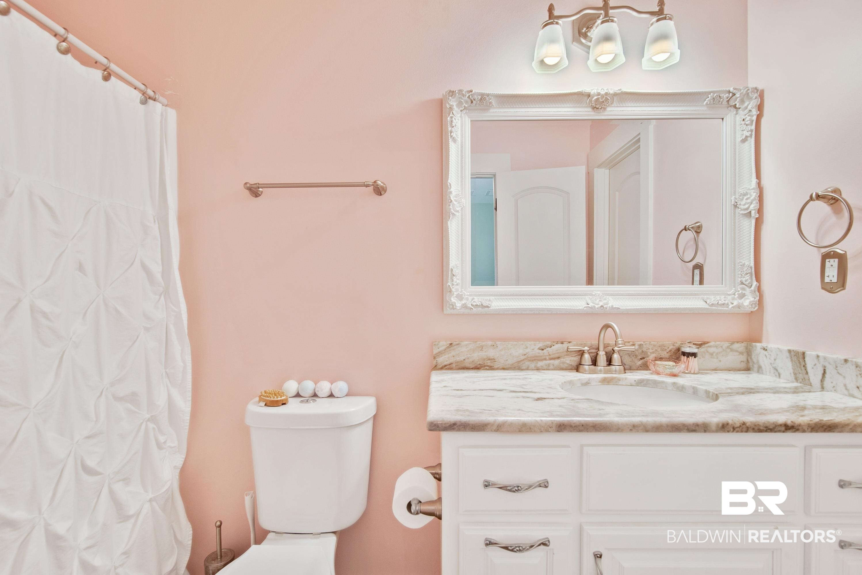 32158 A Buzbee Road Daphne, AL 36527 - Photo 21 of 40 Bathroom 2