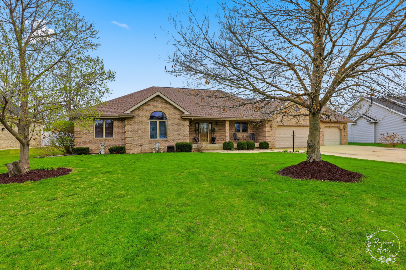 2239 Fox Run Drive Kankakee, IL 60901 - Photo 1 of 25