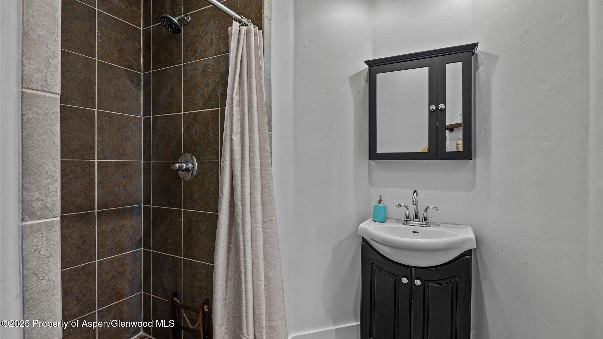 227 North Meadow Drive Rifle, CO 81650 - Photo 35 of 67 40-227 N Meadow Dr-40