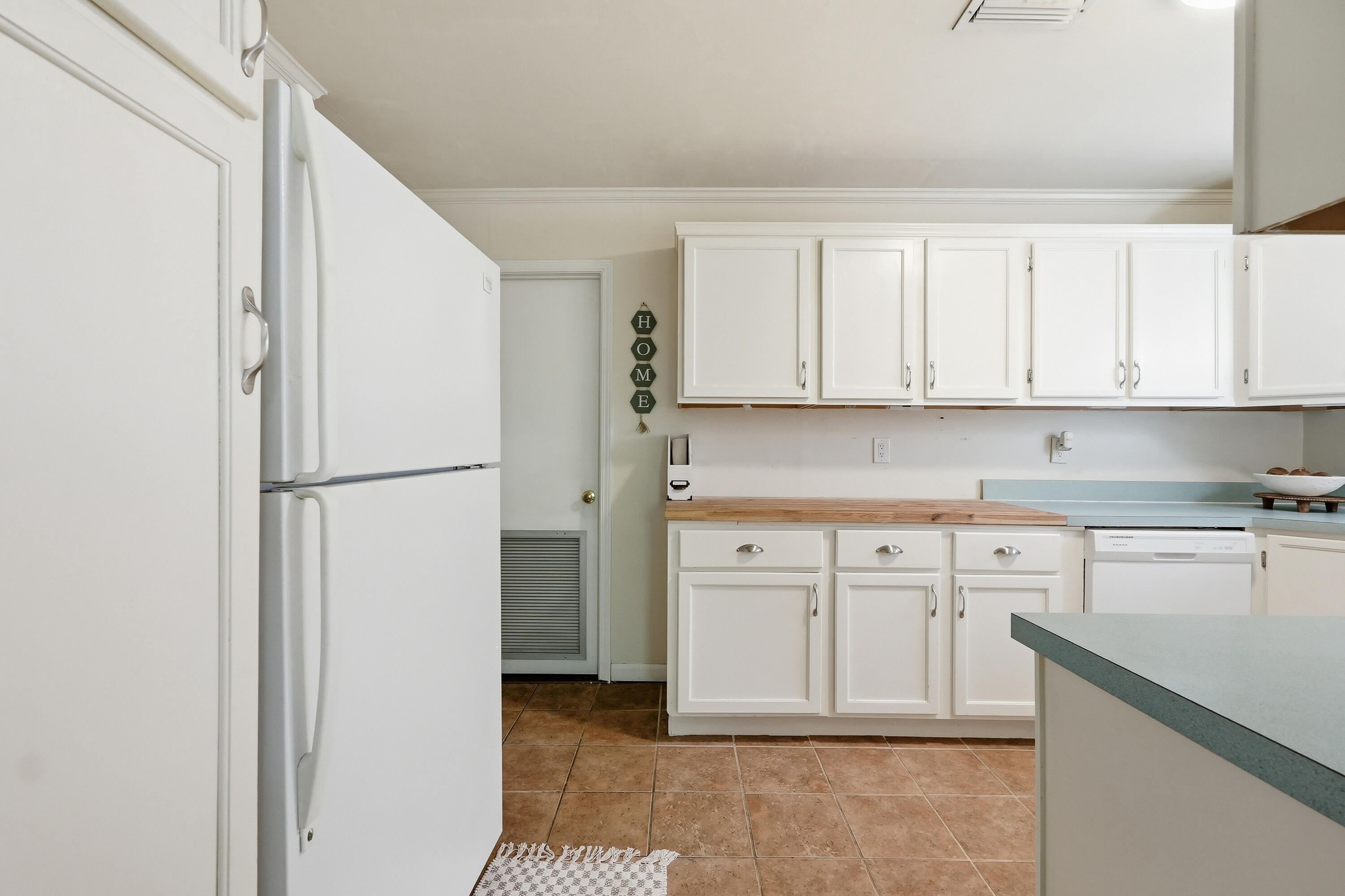 170 Elliott Road Mary Esther, FL 32569 - Photo 19 of 51 KITCHEN