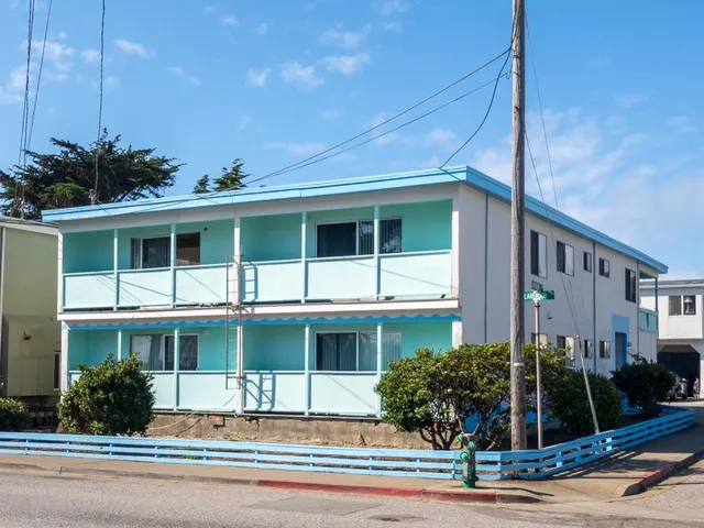 $1,998,000 | 200 Lakeview Avenue, Pacifica, CA 94044
