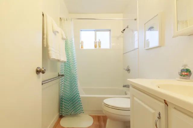 $1,998,000 | 200 Lakeview Avenue, Pacifica, CA 94044