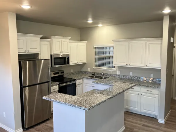 $1,700 | 6040 24th Street, Unit 43, Lubbock, TX 79407