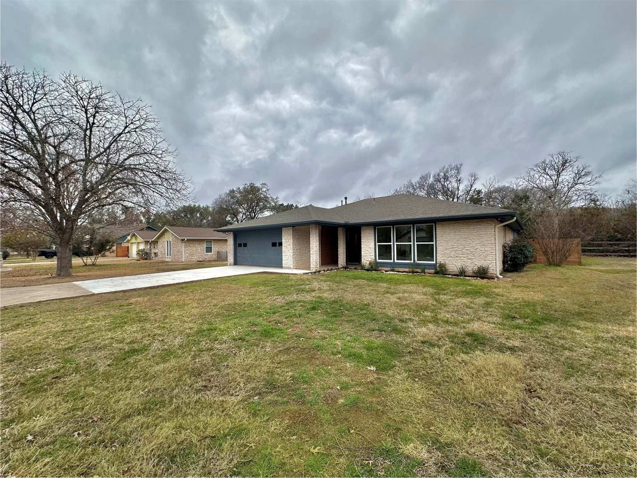 7104 Greenock Street Austin, TX 78749 - Photo 36 of 40