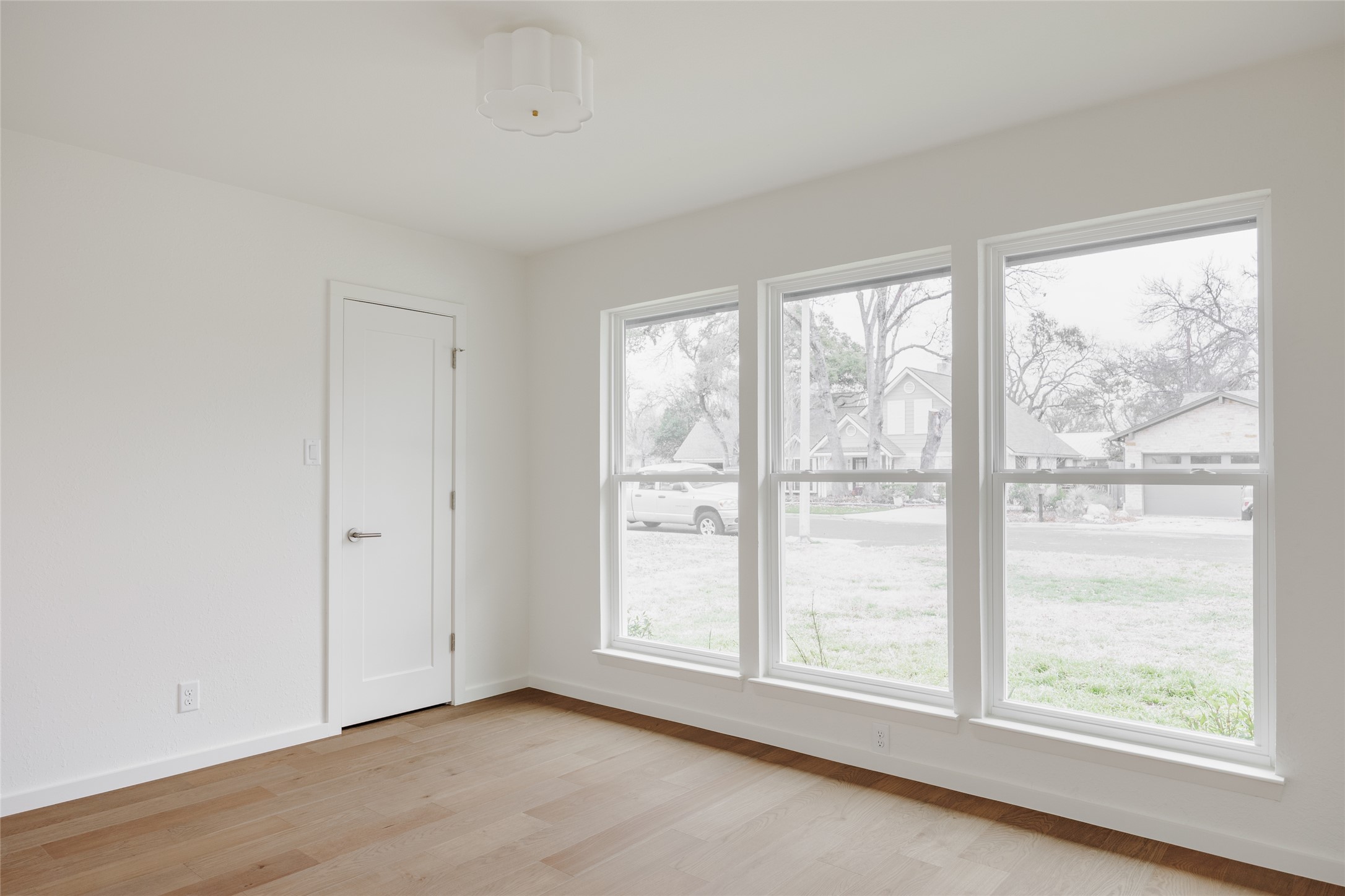 7104 Greenock Street Austin, TX 78749 - Photo 39 of 40 Second bedroom