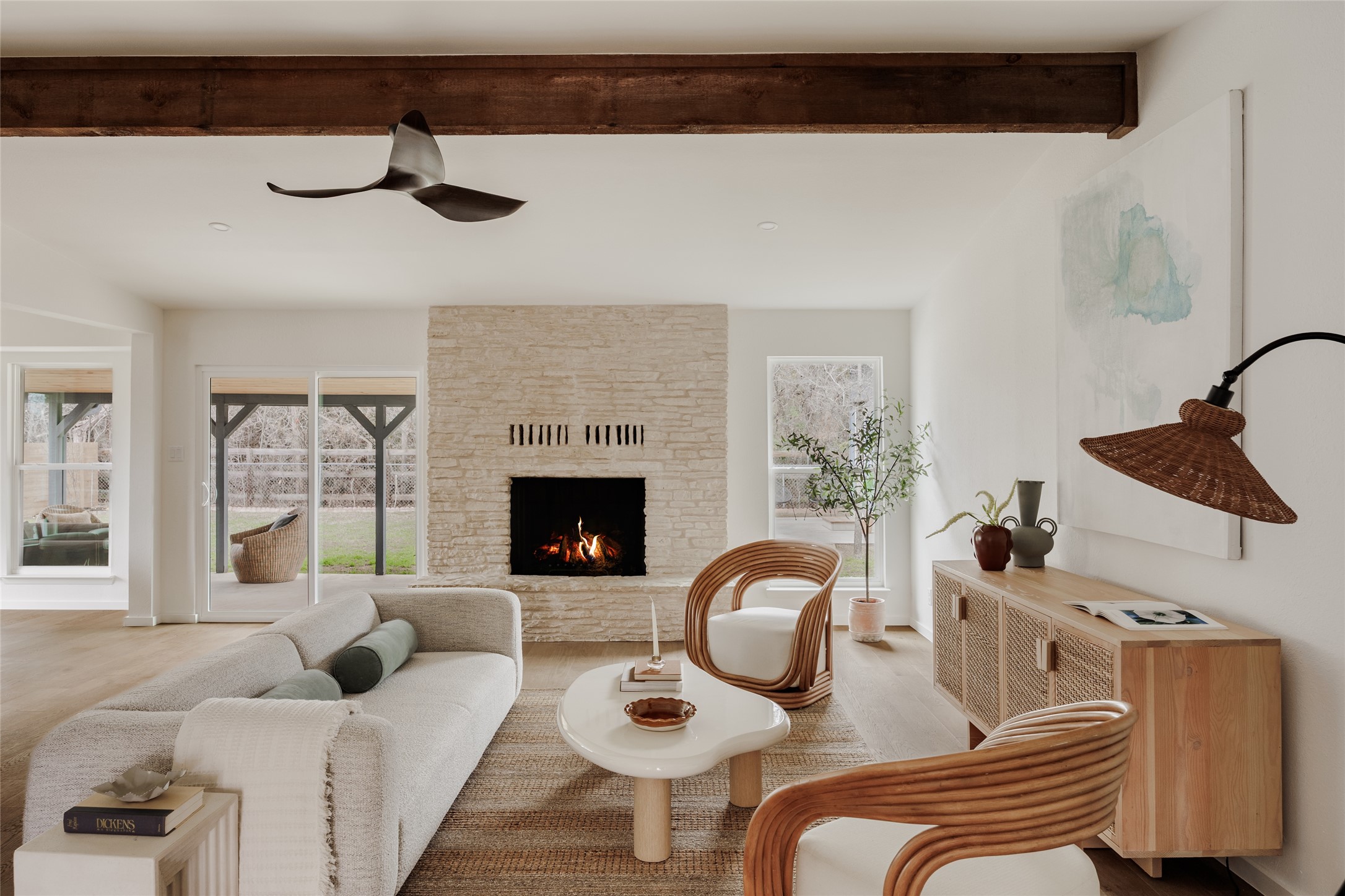 7104 Greenock Street Austin, TX 78749 - Photo 5 of 40 Engineered Oak floors throughout