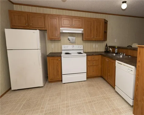 $1,200 | 31142 Highway 190, Lacombe, LA 70445