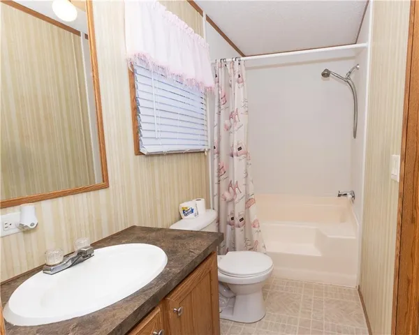 $1,200 | 31142 Highway 190, Lacombe, LA 70445