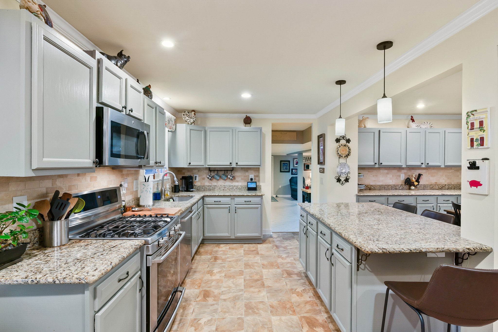 6604 Burkitt Road Antioch, TN 37013 - Photo 2 of 68 Gallery Image 2