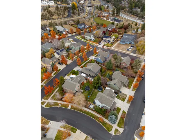 $624,999 | 1482 Northeast Rumgay Drive, Bend, OR 97701