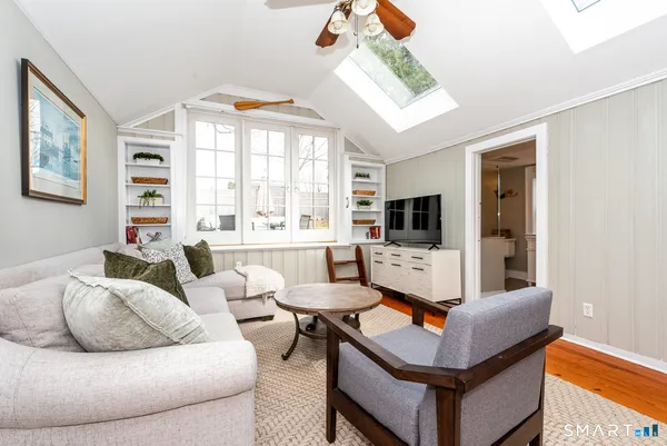 $1,050,000 | 38 Prospect Street, Essex, CT 06426