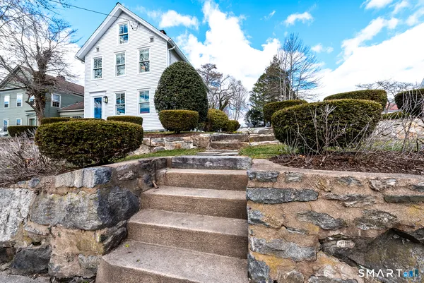 $1,050,000 | 38 Prospect Street, Essex, CT 06426