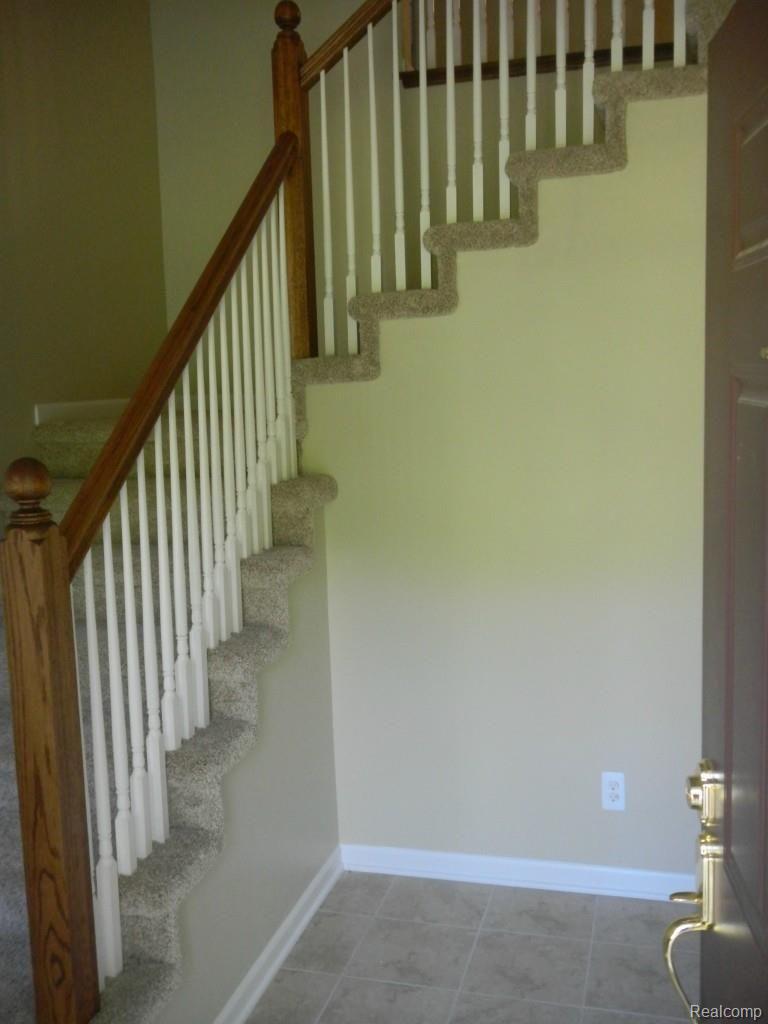3618 Oakmonte Boulevard Rochester, MI 48306 - Photo 2 of 34 Oakmonte1.jpg