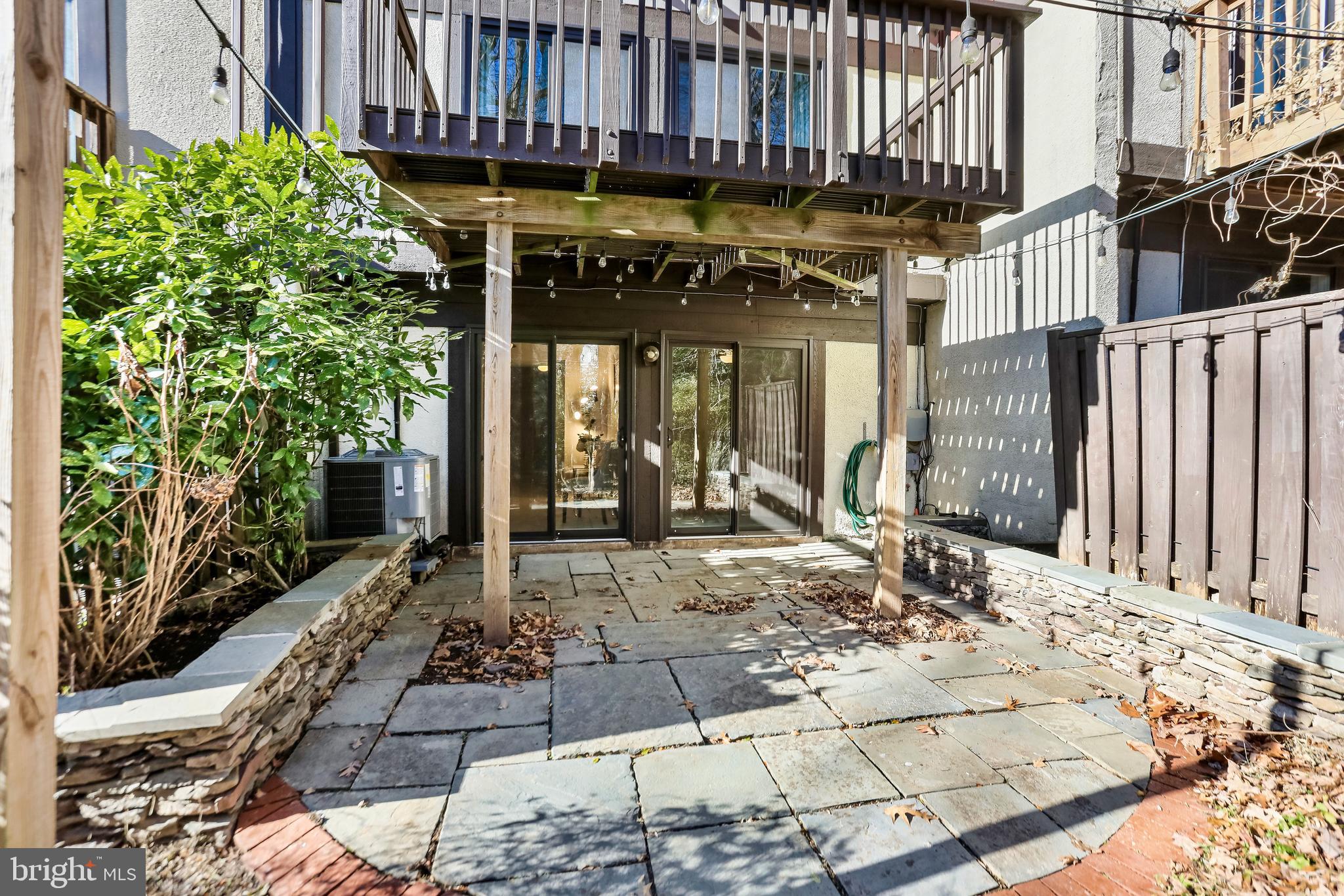 2257 Wheelwright Court Reston, VA 20191 - Photo 36 of 40 a view of a building with sitting area