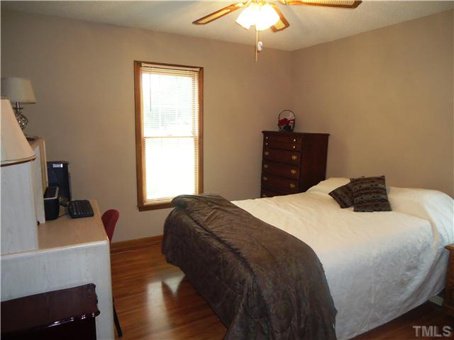 816 Hunters Run Road Mebane, NC 27302 - Photo 8 of 14 Extra bedrooms are large with good closet space...