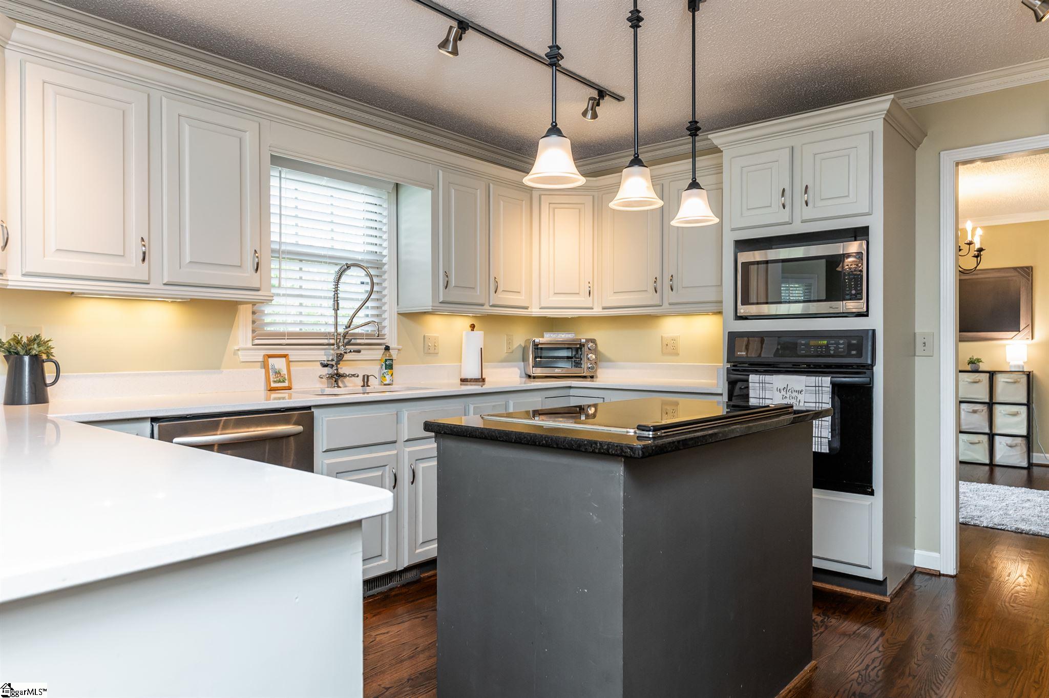 4 Silver Ridge Court Greer, SC 29651 - Photo 9 of 32