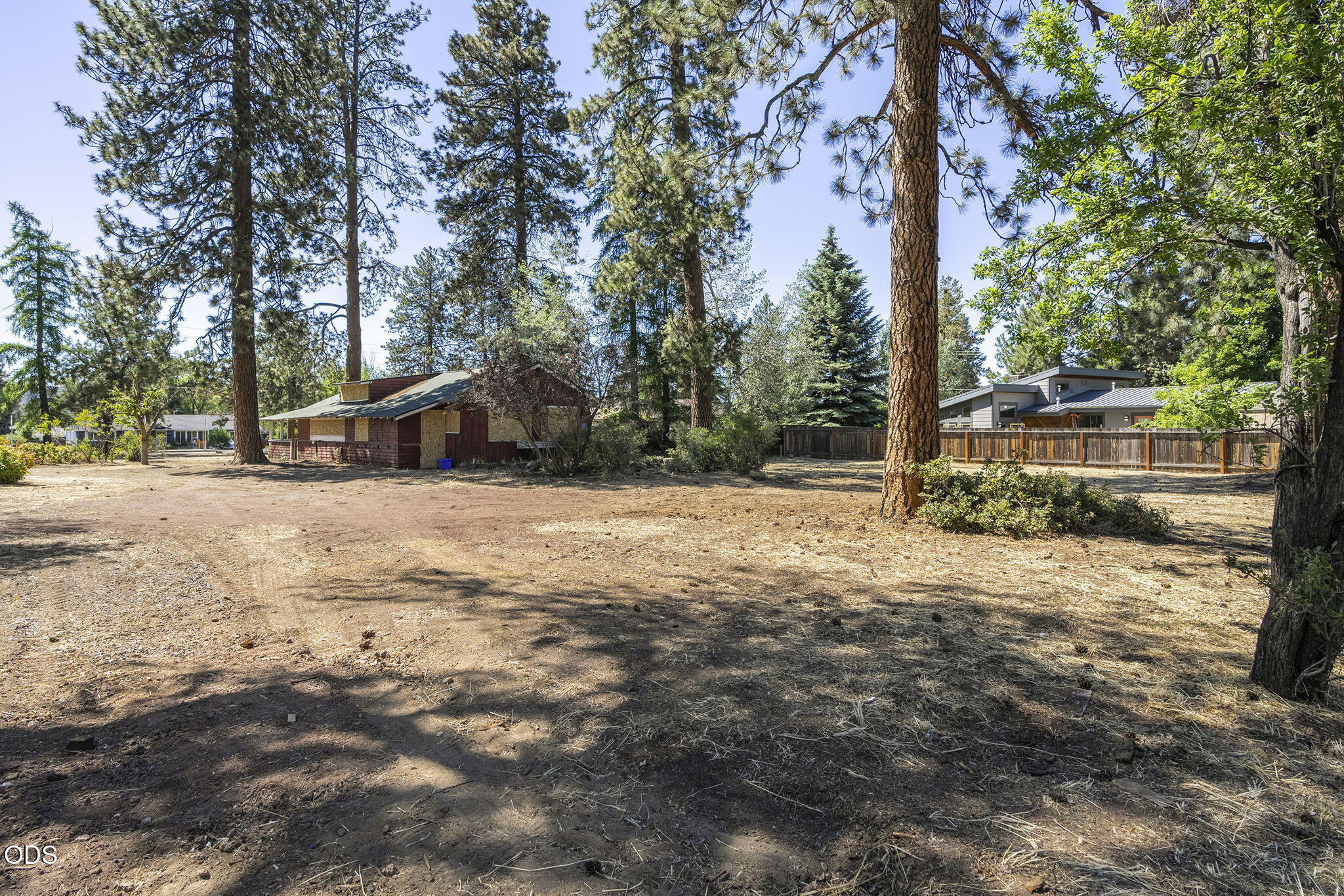 1920 Northeast 8th Street Bend, OR 97701 - Photo 14 of 29