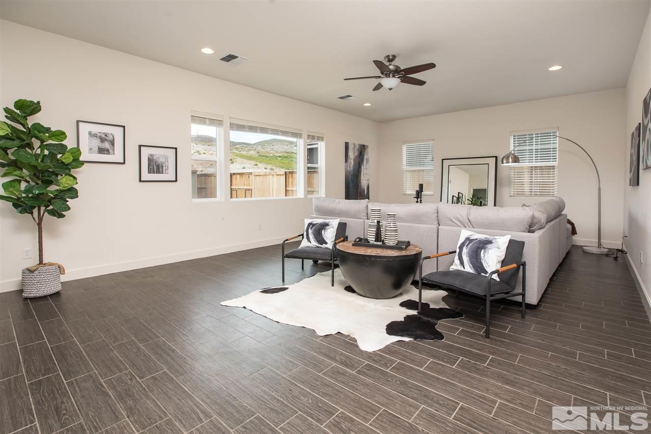 3115 Show Jumper Lane Reno, NV 89521 - Photo 5 of 25 a living room with furniture