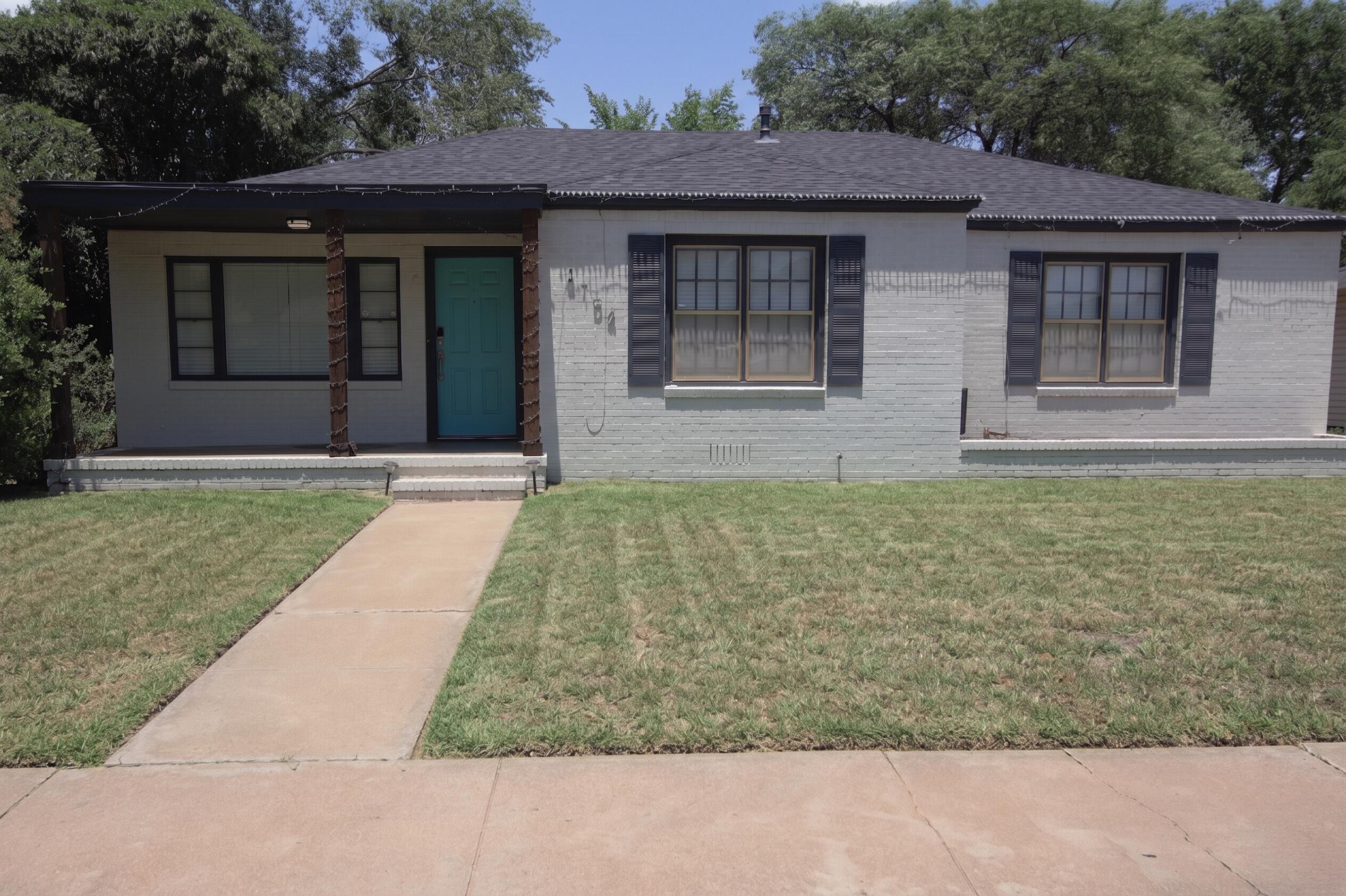 3104 29th Street Lubbock, TX 79410 - Photo 1 of 16 Front