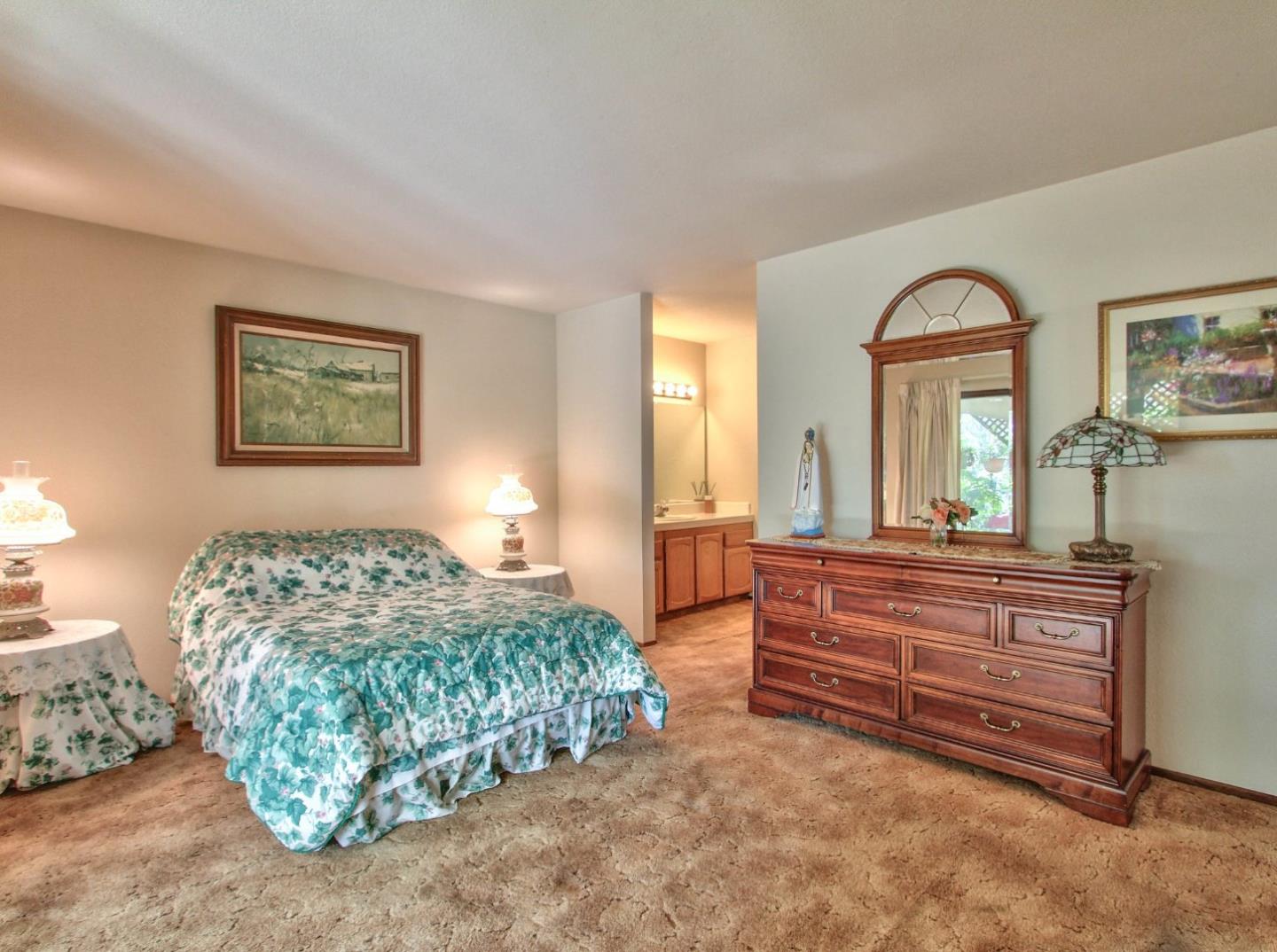 6473 Tustin Road Salinas, CA 93907 - Photo 8 of 24 Gallery Image 8