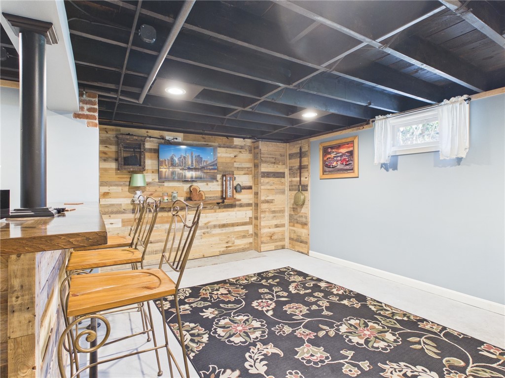 96 Lepes Road Tiverton, RI 02878 - Photo 32 of 35 Gallery Image 32