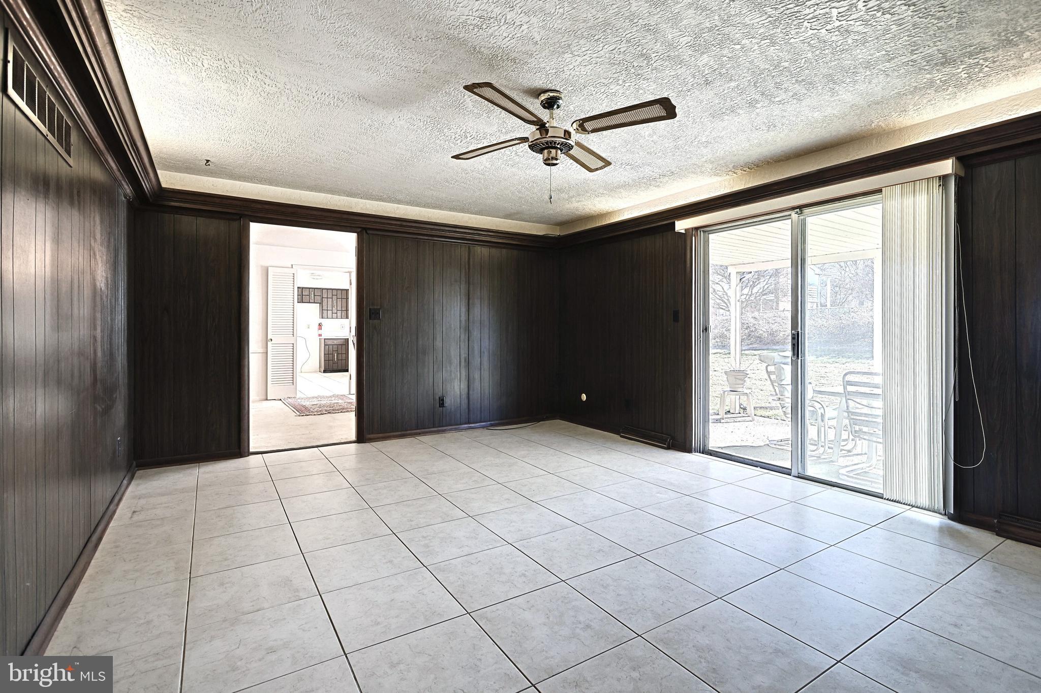 2750 Carnegie Road York, PA 17402 - Photo 13 of 40 Gallery Image 13