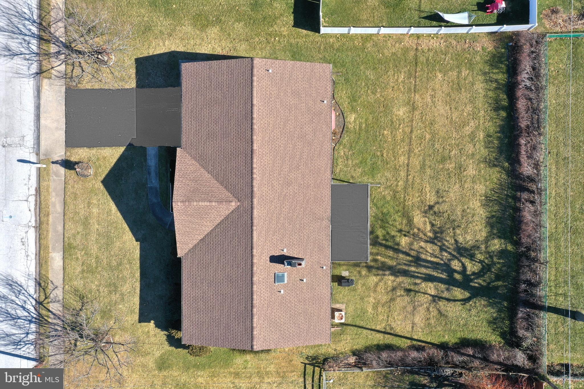 2750 Carnegie Road York, PA 17402 - Photo 5 of 40 Gallery Image 5