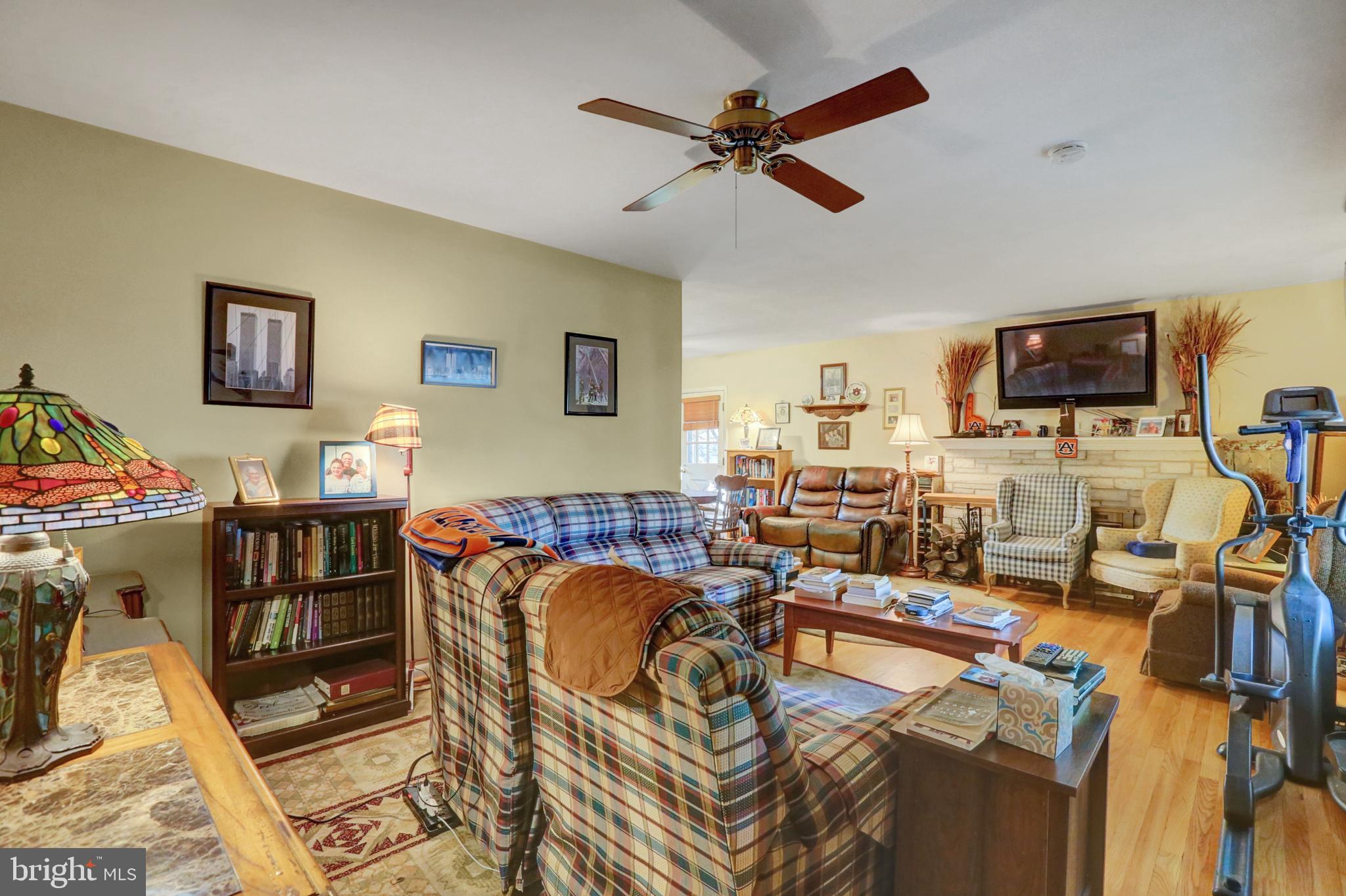 1008 Ridge Road Elizabethtown, PA 17022 - Photo 7 of 31
