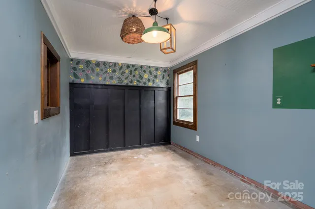 a view of empty room