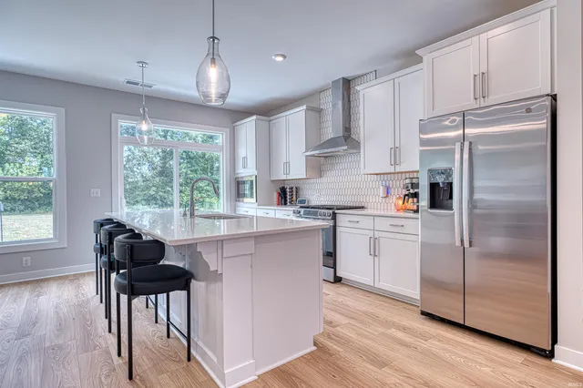 $504,900 | 5620 Red Lake Drive, Mount Vernon, IN 47620