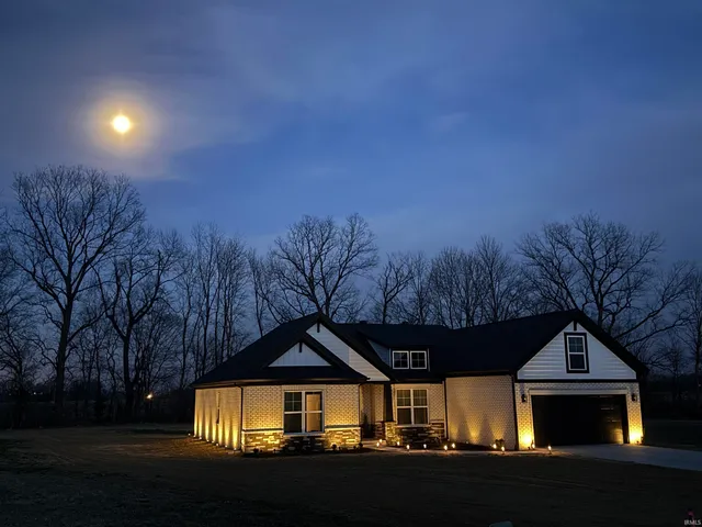 $504,900 | 5620 Red Lake Drive, Mount Vernon, IN 47620