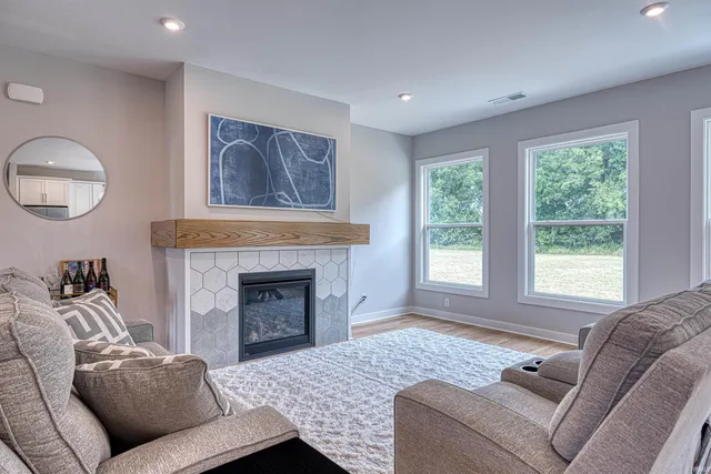 $504,900 | 5620 Red Lake Drive, Mount Vernon, IN 47620