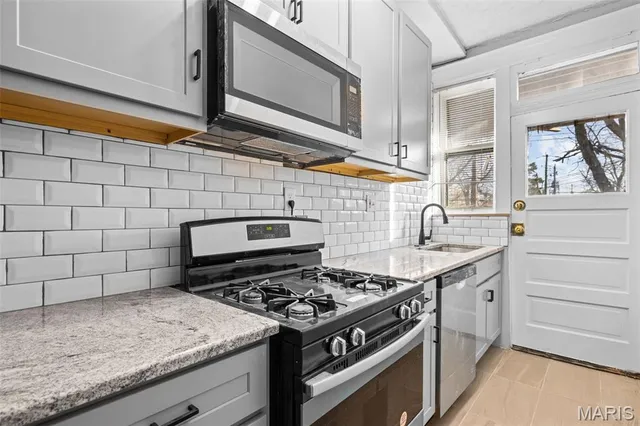 $649,000 | 4612 Arsenal Street, St. Louis, MO 63116