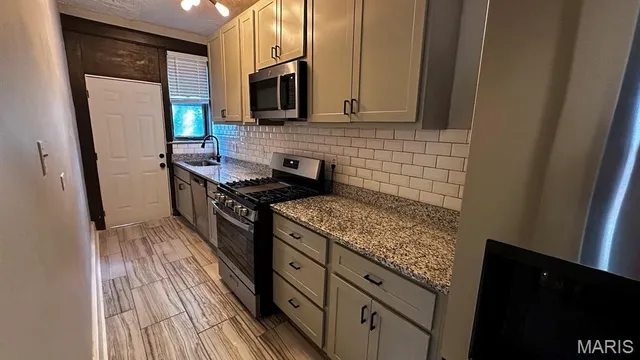 $649,000 | 4612 Arsenal Street, St. Louis, MO 63116