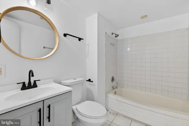 $2,299 | 16 South Van Dorn Street, Unit 506, Alexandria, VA 22304