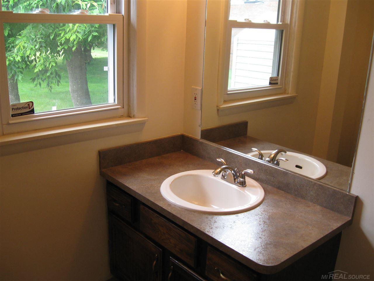 3664 Chicago Road Warren, MI 48092 - Photo 8 of 14 Gallery Image 8