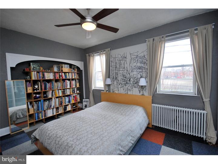 1218 Reed Street Philadelphia, PA 19147 - Photo 20 of 25 Bedroom