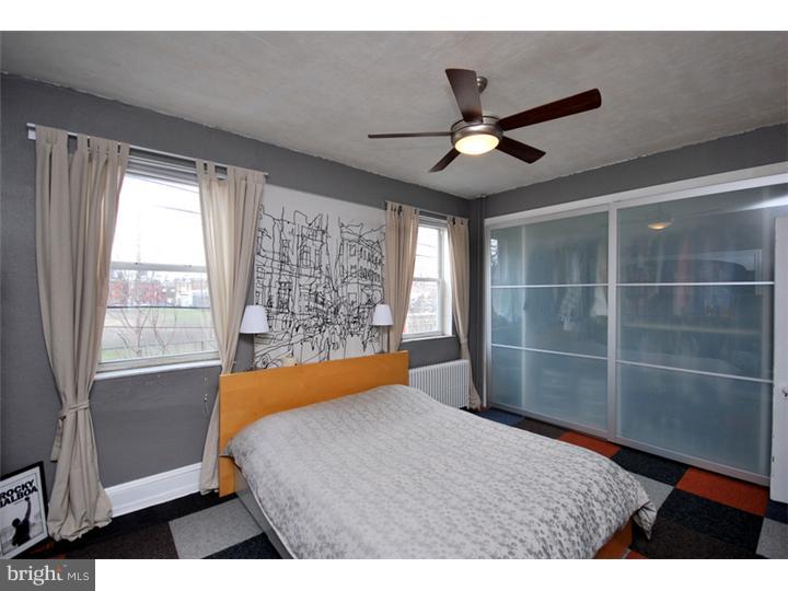 1218 Reed Street Philadelphia, PA 19147 - Photo 21 of 25 Bedroom