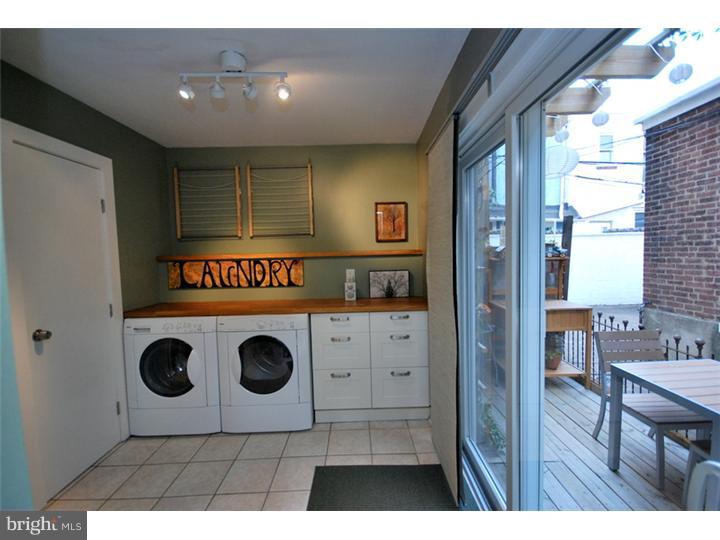 1218 Reed Street Philadelphia, PA 19147 - Photo 10 of 25 Laundry Room