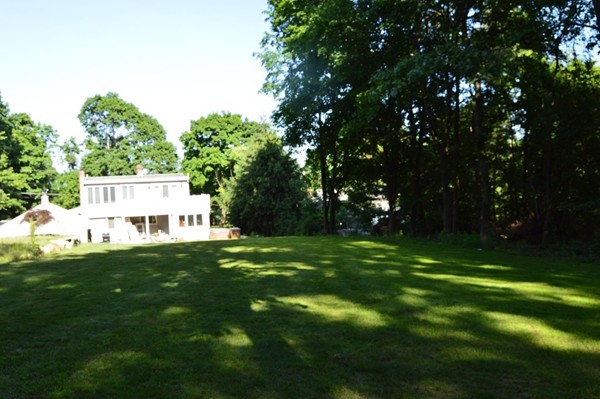 35 Barton Hill Road Chelmsford, MA 01824 - Photo 15 of 19 Gallery Image 15