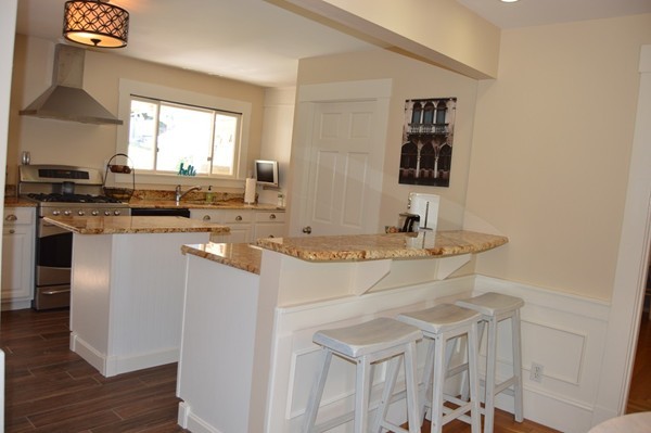 35 Barton Hill Road Chelmsford, MA 01824 - Photo 5 of 19 Gallery Image 5